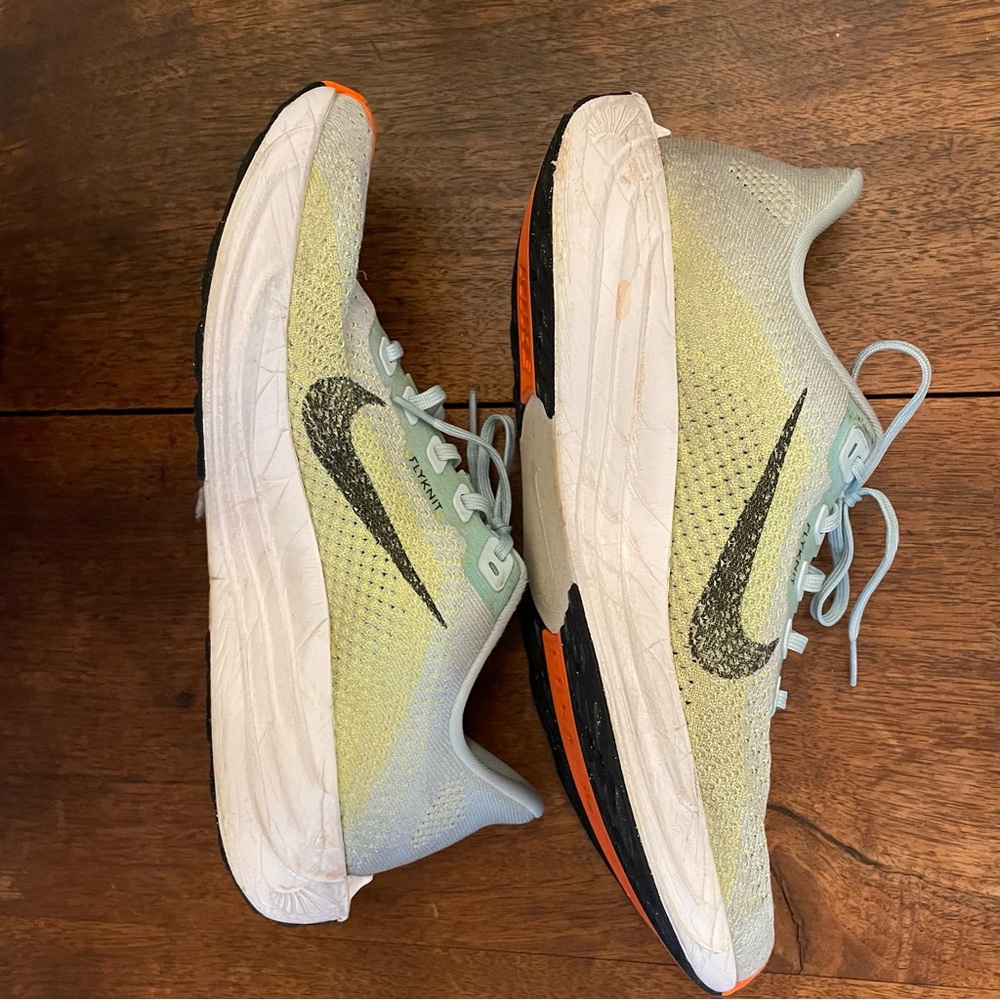 Nike Pegasus Plus Zoom X Flyknit Running Shoes - Orange and Mint. Women’s 10 - Picture 4 of 15